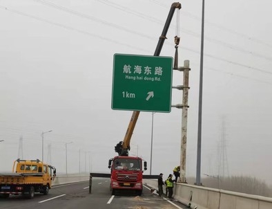 运城运城悬臂式交通标志杆